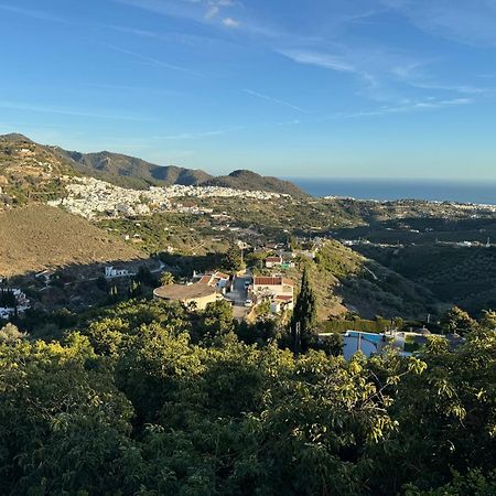 Villa En Frigiliana Con Piscina, Jacuzzi Y Espectaculares Vistas Екстериор снимка