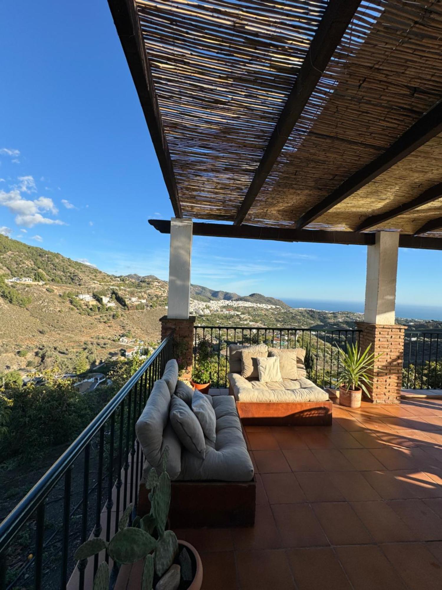 Villa En Frigiliana Con Piscina, Jacuzzi Y Espectaculares Vistas Екстериор снимка