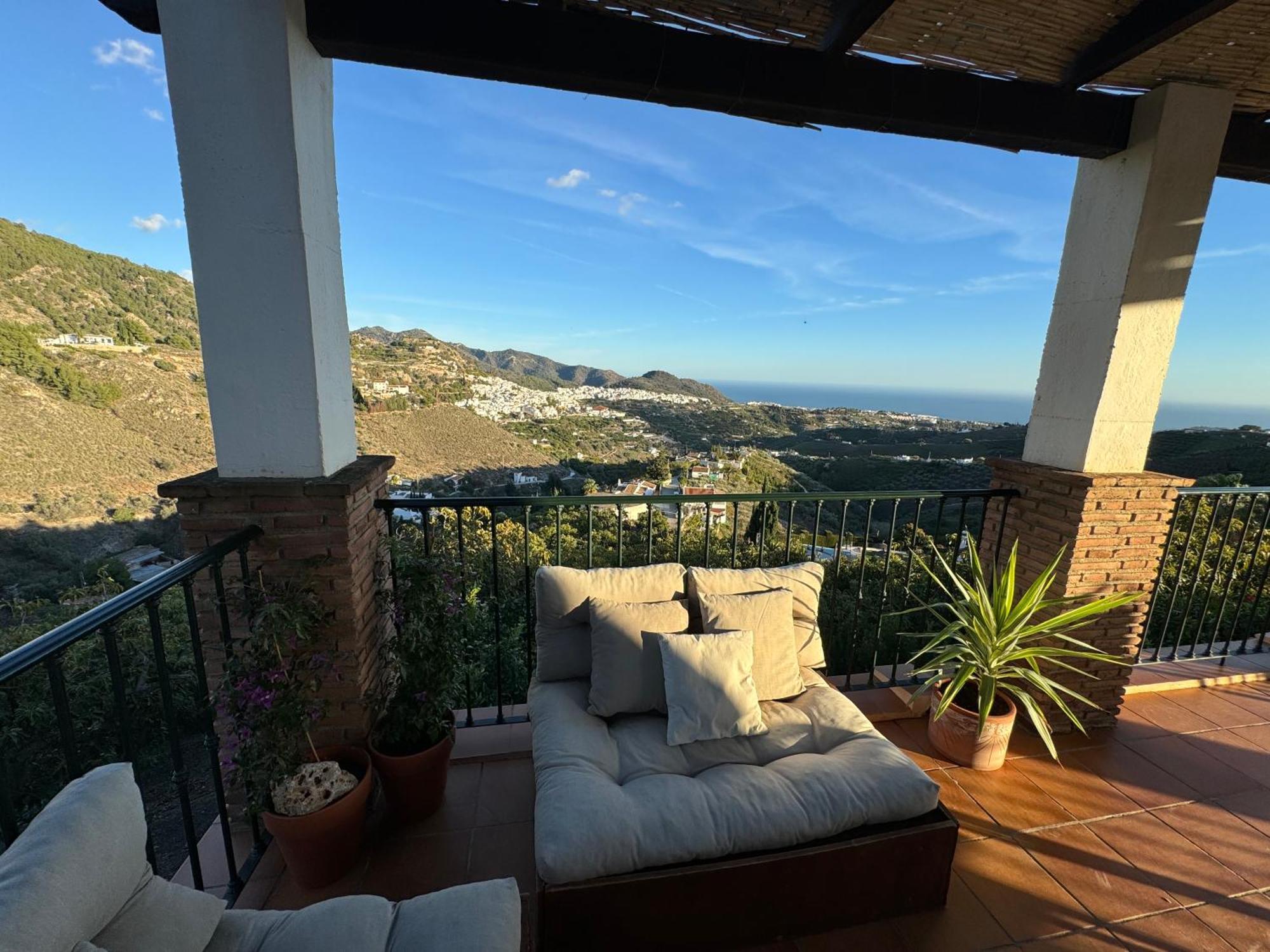 Villa En Frigiliana Con Piscina, Jacuzzi Y Espectaculares Vistas Екстериор снимка