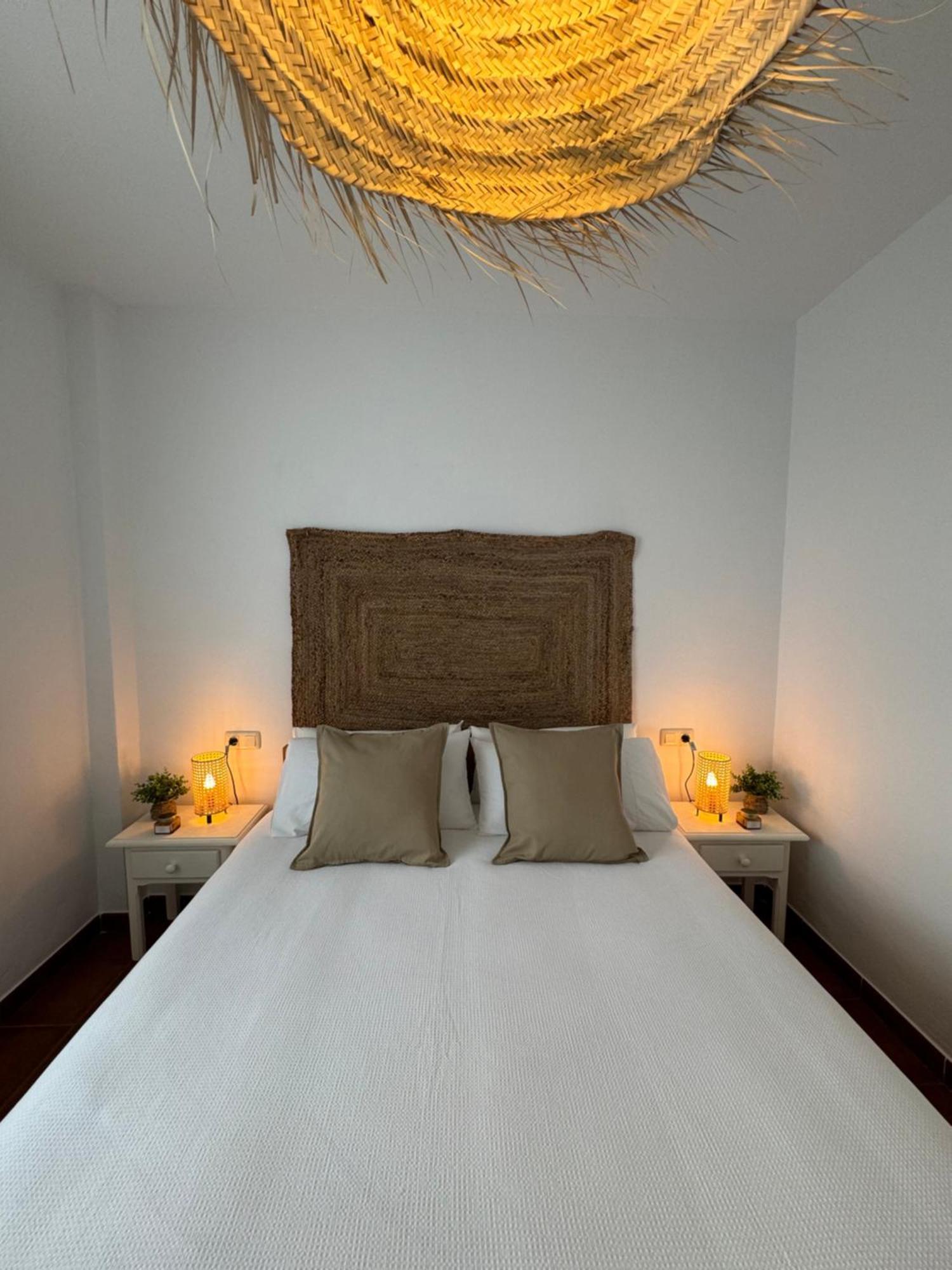 Villa En Frigiliana Con Piscina, Jacuzzi Y Espectaculares Vistas Екстериор снимка