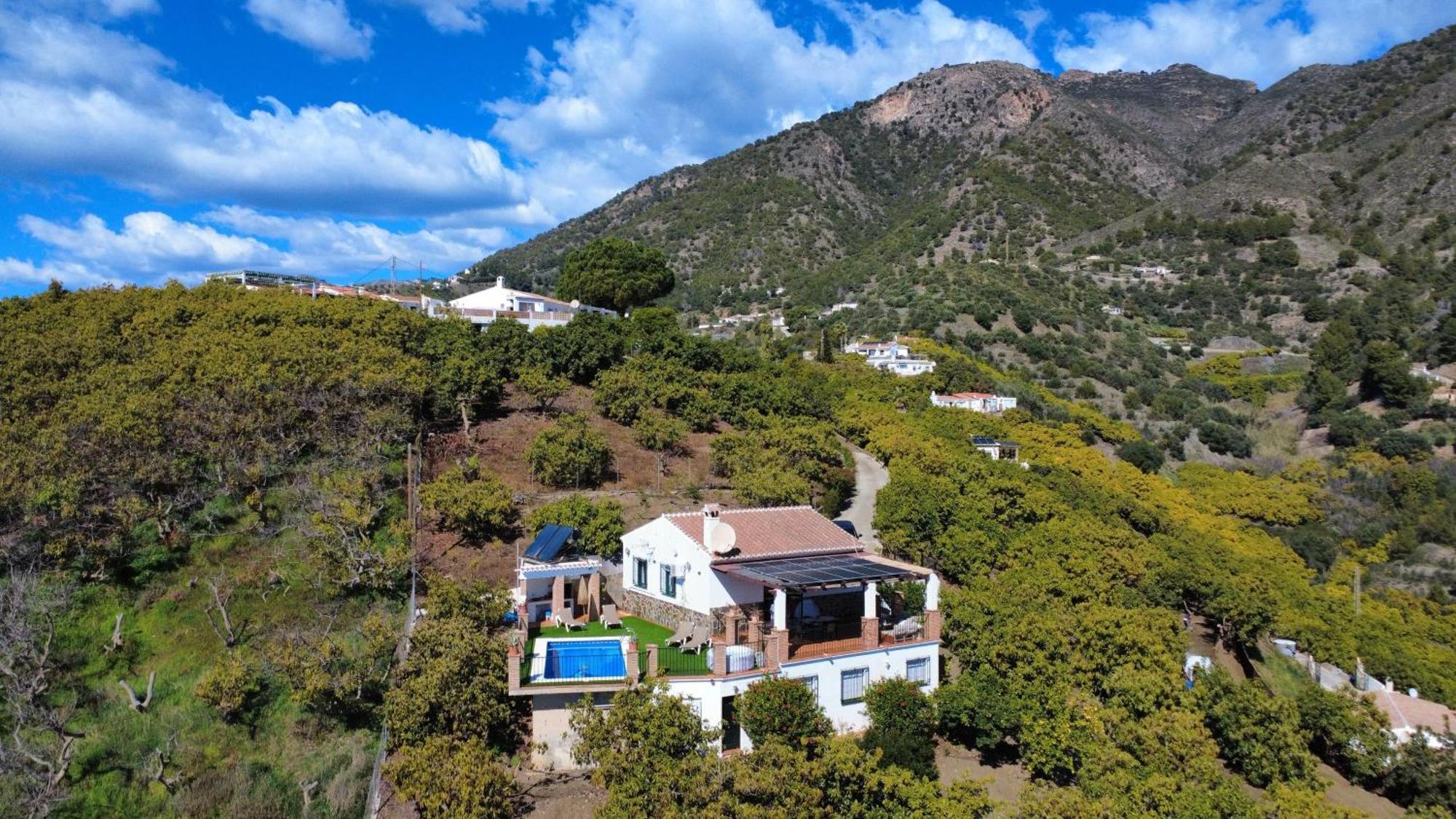 Villa En Frigiliana Con Piscina, Jacuzzi Y Espectaculares Vistas Екстериор снимка